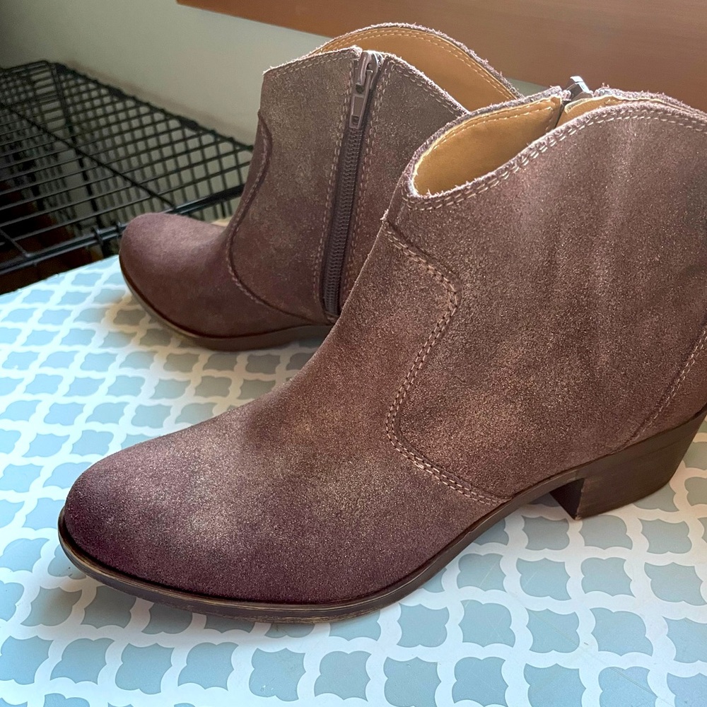 Lucky Brand ankle booties